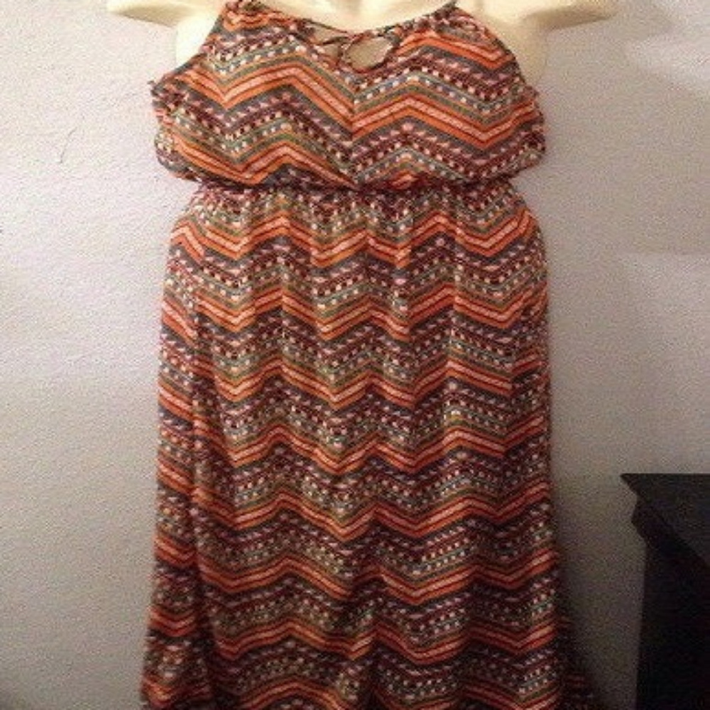 (SOLD) Multicolored Chevron Sleeveless Maxi Dress
